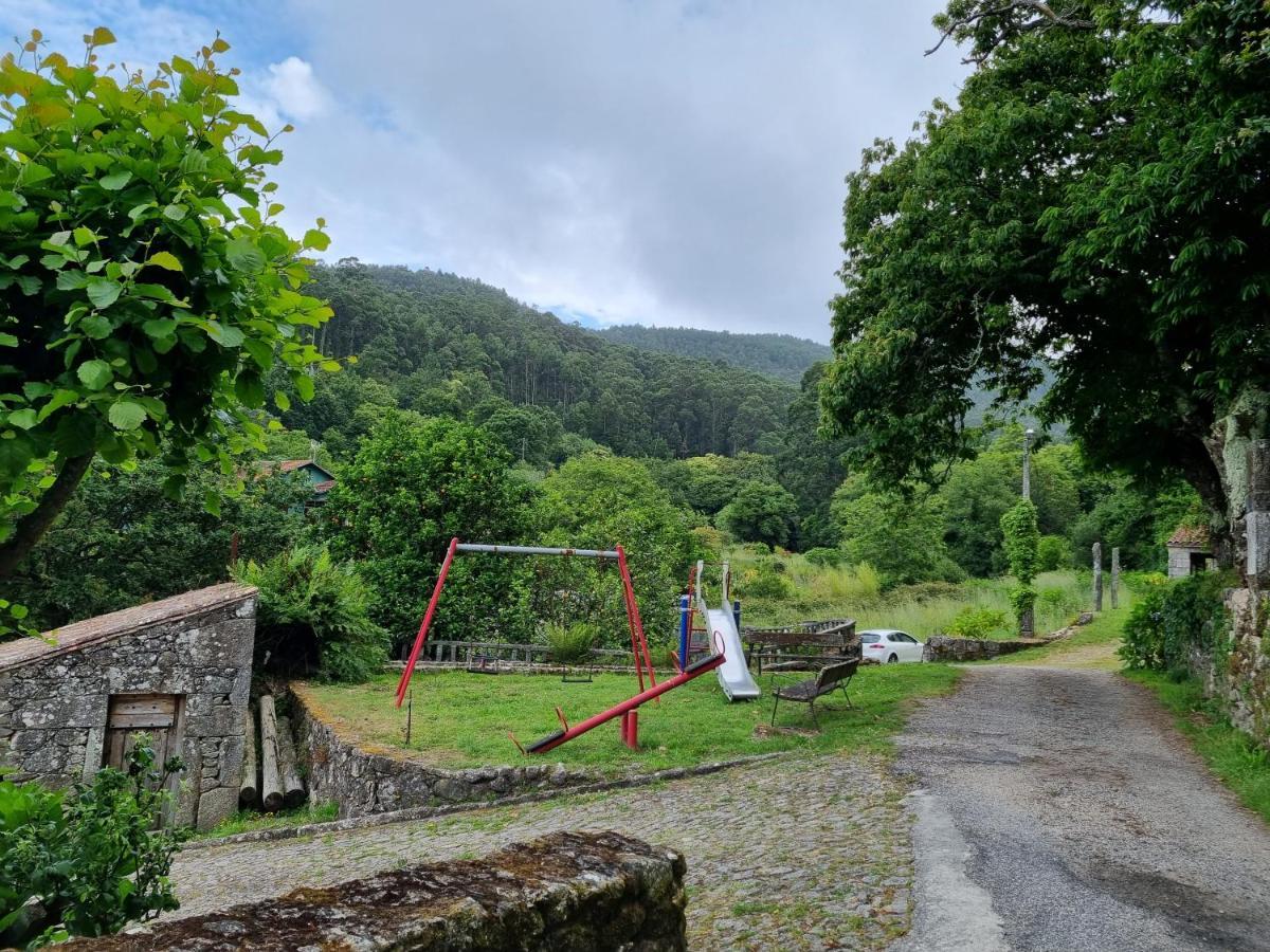 Alojamiento Casa Carlota Villadesuso Exteriör bild